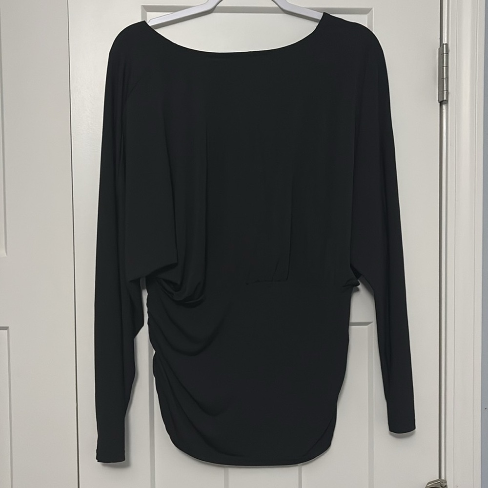 VENUS Women’s Black Top - Picture 6 of 6
